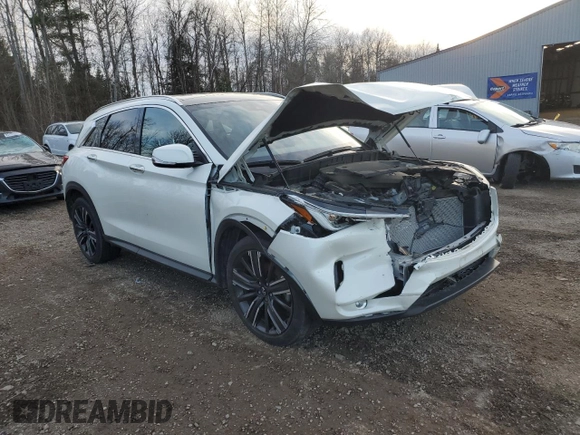 2021 Infiniti QX50 Luxe z VIN 3PCAJ5BBXMF125026, wystawiony jako Copart lot #82489264 z przebiegiem 44 928 mil mil oraz Czysty tytuł • Clean title. Historia ofert i sprzedaży dostępna na DreamBid. Obrazek 4.