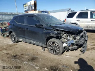 2019 Nissan Kicks SV with VIN 3N1CP5CU3KL547681, listed as a Copart auction lot 42225225 with 147,976 mi miles and Salvage Title. Bid and sale history available at carsss.com. Image 4.