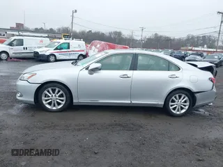 2011 Lexus ES with VIN JTHBK1EG2B2415602, listed as a IAAI auction lot 41951354 with 144,764 mi miles. Bid and sale history available at carsss.com. Image 14.