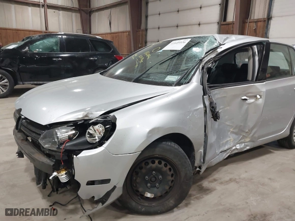 2010 Volkswagen Golf with VIN WVWDB7AJ9AW380191, listed as a IAAI auction lot 41649536 with 117,295 mi miles. Bid and sale history available at carsss.com. Image 6.