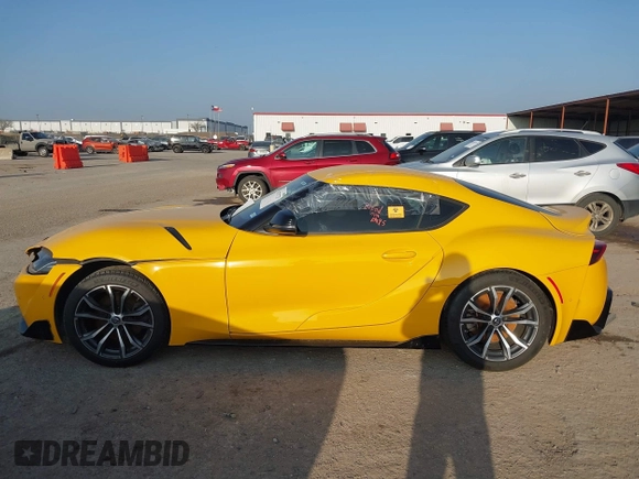 2022 Toyota Supra 2.0 with VIN WZ1DB2C01NW049250, listed as a IAAI auction lot 41731725 with Not provided miles and . Bid and sale history available at DreamBid. Image 14.
