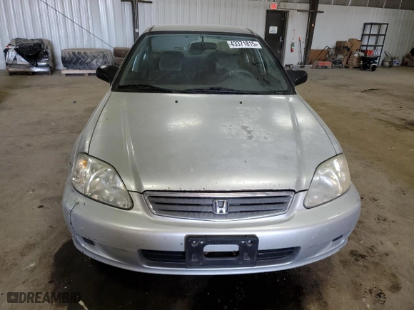 2000 Honda Civic VP with VIN 2HGEJ6610YH552001, listed as a Copart auction lot 43371815 with 147,244 mi miles and Clean Title. Bid and sale history available at carsss.com. Image 5.