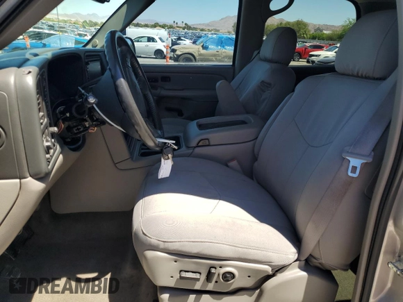 2005 Chevrolet Tahoe Z71 z VIN 1GNEK13T05R187021, wystawiony jako Copart lot #57180025 z przebiegiem 135 572 mil mil oraz Szkoda całkowita • Salvage title. Historia ofert i sprzedaży dostępna na DreamBid. Obrazek 7.