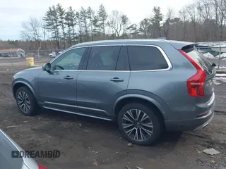 2020 Volvo XC90 Momentum with VIN YV4102PK7L1568457, listed as a IAAI auction lot 41564123 with 62,048 mi miles. Bid and sale history available at carsss.com. Image 14.