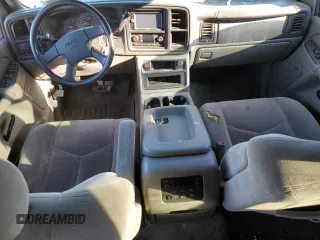 2004 GMC Yukon SLE with VIN 1GKEK13V14J215792, listed as a Copart auction lot 75657614 with 0 mi miles and Salvage Title. Bid and sale history available at carsss.com. Image 8.