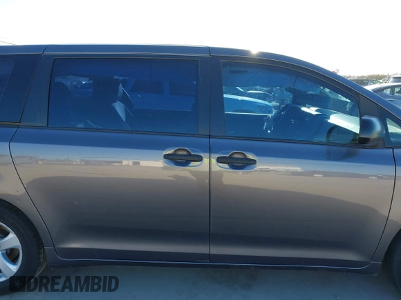 2016 Toyota Sienna L with VIN 5TDZK3DC4GS726572, listed as a IAAI auction lot 41486036 with 138,162 mi miles and . Bid and sale history available at DreamBid. Image 14.
