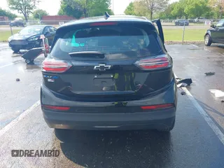 2023 Chevrolet Bolt EV 1LT z VIN 1G1FW6S00P4194095, wystawiony jako IAAI lot #42168182 z przebiegiem 9 122 mil mil oraz . Historia ofert i sprzedaży dostępna na DreamBid. Obrazek 16.