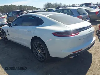 2018 Porsche Panamera с VIN WP0AA2A74JL105312, выставлен на аукционе IAAI как лот 41672584 с пробегом Не указан миль и . История ставок и продаж доступна на DreamBid. Изображение 3.