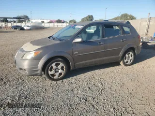 2005 Pontiac Vibe with VIN 5Y2SL63885Z405787, listed as a Copart auction lot 82031104 with 160,374 mi miles and Clean Title. Bid and sale history available at carsss.com. Image 1.