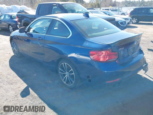 2019 BMW 2 Series 230i xDrive with VIN WBA2J3C59KVD49100, listed as a IAAI auction lot 41620304 with 47,635 mi miles. Bid and sale history available at carsss.com. Image 3.