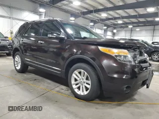 2013 Ford Explorer XLT with VIN 1FM5K8D84DGB60227, listed as a Copart auction lot 52698285 with 133,871 mi miles and Salvage Title. Bid and sale history available at DreamBid. Image 4.