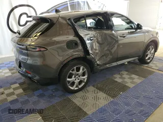 2024 Dodge Hornet R/T with VIN ZACPDFCW7R3A15681, listed as a Copart auction lot 75012674 with 16,812 mi miles and Salvage Title. Bid and sale history available at carsss.com. Image 3.