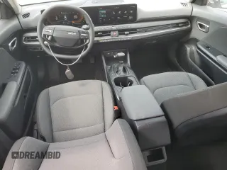 2025 Kia K4 LX with VIN 3KPFT4DE1SE062452, listed as a Copart auction lot 48408685 with 3,047 mi miles and Salvage Title. Bid and sale history available at carsss.com. Image 8.