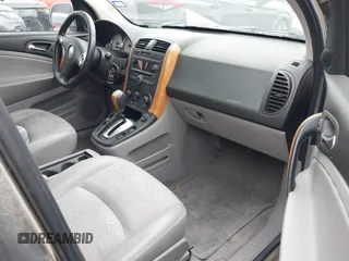 2006 Saturn VUE z VIN 5GZCZ53476S832848, wystawiony jako IAAI lot #38604450 z przebiegiem 196 954 mil mil oraz . Historia ofert i sprzedaży dostępna na DreamBid. Obrazek 5.