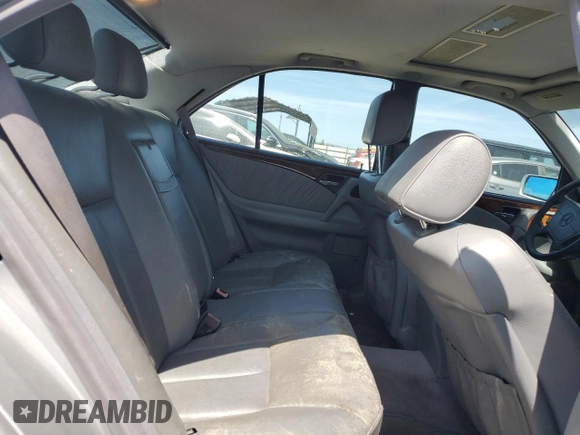 1999 Mercedes-Benz E 320 z VIN WDBJF65HXXA742364, wystawiony jako Copart lot #54201205 z przebiegiem 152 885 mil mil oraz Czysty tytuł • Clean title. Historia ofert i sprzedaży dostępna na DreamBid. Obrazek 10.