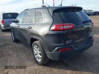 2016 Jeep Cherokee Latitude with VIN 1C4PJMCS7GW246423, listed as a IAAI auction lot 41805421 with 60,880 mi miles and . Bid and sale history available at carsss.com. Image 3.