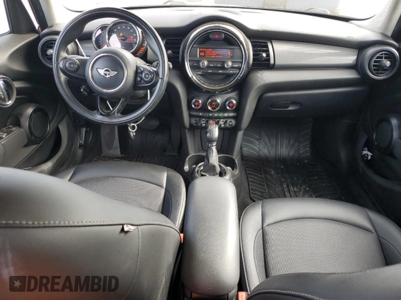 2015 MINI Hardtop 4 Door z VIN WMWXS5C5XFT831166, wystawiony jako Copart lot #78248204 z przebiegiem 69 459 mil mil oraz Szkoda całkowita • Salvage title. Historia ofert i sprzedaży dostępna na DreamBid. Obrazek 8.