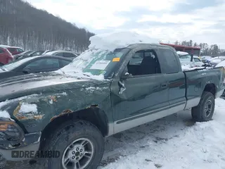 1997 Dodge Dakota with VIN 1B7GG23X5VS121326, listed as a IAAI auction lot 41341453 with 183,514 mi miles. Bid and sale history available at carsss.com. Image 6.