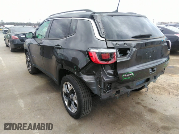 2018 Jeep Compass Limited z VIN 3C4NJDCB9JT267097, wystawiony jako IAAI lot #35857407 z przebiegiem 58 328 mil mil oraz . Historia ofert i sprzedaży dostępna na DreamBid. Obrazek 3.