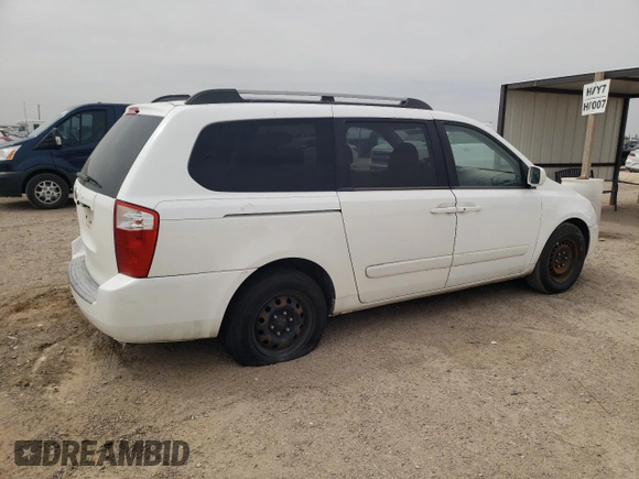 2008 Kia Sedona LX with VIN KNDMB233586213242, listed as a Copart auction lot 51436545 with 213,103 mi miles and Salvage Title. Bid and sale history available at carsss.com. Image 3.
