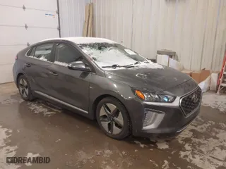 2020 Hyundai Ioniq Hybrid Preferred with VIN KMHC85LC1LU203268, listed as a IAAI auction lot 41249301 with 14,005 mi miles. Bid and sale history available at carsss.com. Image 1.