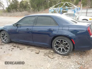2015 Chrysler 300 with VIN 2C3CCABG8FH746757, listed as a IAAI auction lot 41911890 with 144,973 mi miles. Bid and sale history available at carsss.com. Image 15.