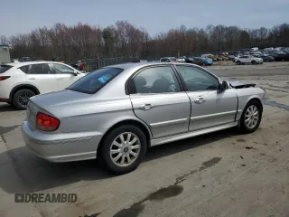2004 Hyundai Sonata GLS with VIN KMHWF35H34A940619, listed as a Copart auction lot 51607865 with 192,742 mi miles and Salvage Title. Bid and sale history available at carsss.com. Image 3.