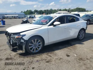 2022 Mazda 3 Select with VIN JM1BPABL0N1508178, listed as a Copart auction lot 63181305 with 41,119 mi miles and Salvage title. Bid and sale history available at DreamBid. Image 1.