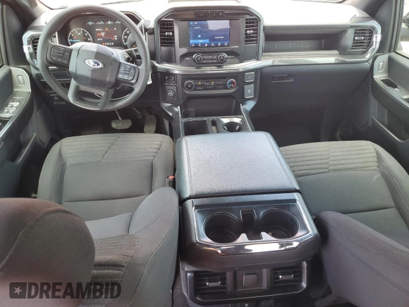 2023 Ford F-150 XL z VIN 1FTEW1CPXPKD71149, wystawiony jako Copart lot #62323775 z przebiegiem 26 664 mil mil oraz Szkoda całkowita • Salvage title. Historia ofert i sprzedaży dostępna na DreamBid. Obrazek 8.