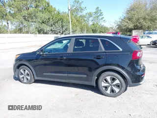 2017 Kia Niro Touring Launch Edition with VIN KNDCC3LC3H5034914, listed as a IAAI auction lot 41683906 with 1 mi miles. Bid and sale history available at carsss.com. Image 14.