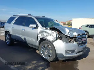 2017 GMC Acadia Limited z VIN 1GKKRSKD2HJ307240, wystawiony jako IAAI lot #42402371 z przebiegiem 197 483 mil mil oraz . Historia ofert i sprzedaży dostępna na DreamBid. Obrazek 6.