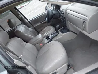 2004 Jeep Grand Cherokee Laredo with VIN 1J4GW48S24C276284, listed as a IAAI auction lot 42596655 with 142,524 mi miles and . Bid and sale history available at DreamBid. Image 5.