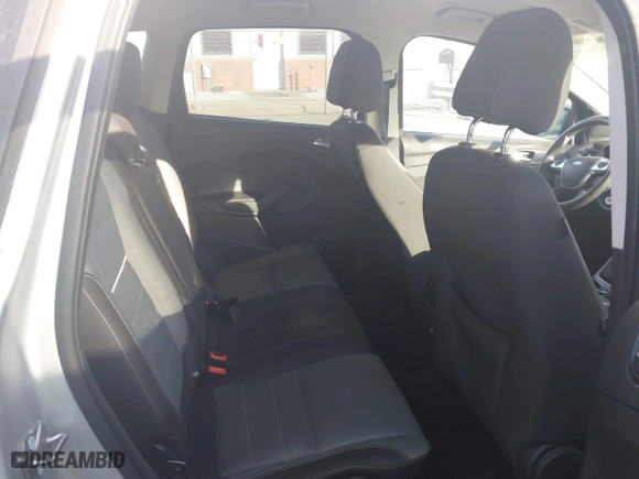 2014 Ford Escape SE with VIN 1FMCU0GX3EUE33604, listed as a IAAI auction lot 42080186 with 149,930 mi miles. Bid and sale history available at carsss.com. Image 8.