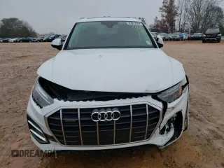 2021 Audi Q5 Premium Plus with VIN WA1BAAFY2M2021493, listed as a Copart auction lot 67912862 with 28,067 mi miles. Bid and sale history available at carsss.com. Image 5.