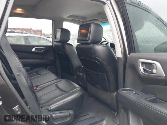 2015 Nissan Pathfinder Platinum z VIN 5N1AR2MM7FC622794, wystawiony jako IAAI lot #42421732 z przebiegiem 91 197 mil mil oraz . Historia ofert i sprzedaży dostępna na DreamBid. Obrazek 8.