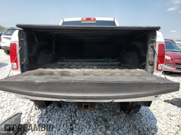 2013 Ram 2500 Laramie Longhorn с VIN 3C6UR5GL3DG517046, выставлен на аукционе Copart как лот 65398414 с пробегом 155 218 миль миль и Чистый • Clean title. История ставок и продаж доступна на DreamBid. Изображение 6.