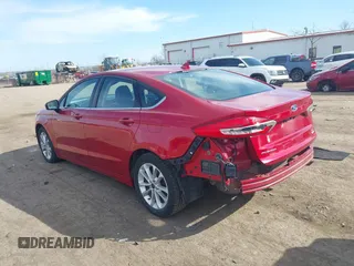 2020 Ford Fusion SE with VIN 3FA6P0HD9LR108222, listed as a IAAI auction lot 41829520 with 82,044 mi miles. Bid and sale history available at carsss.com. Image 3.
