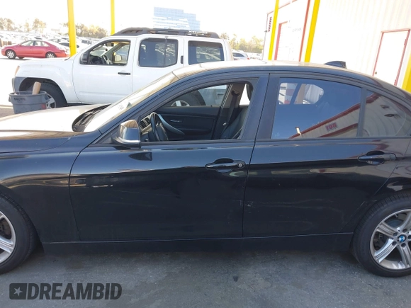 2013 BMW 3 Series 328i with VIN WBA3C1C54DF444998, listed as a IAAI auction lot 41392949 with 158,555 mi miles. Bid and sale history available at carsss.com. Image 14.