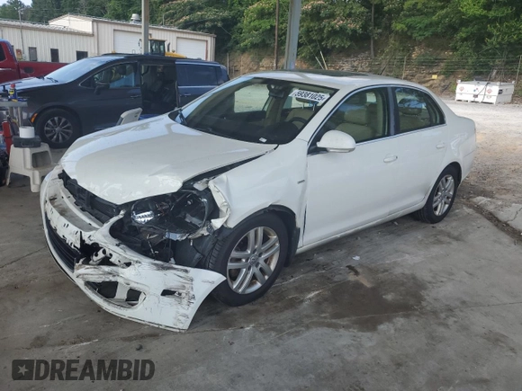 2007 Volkswagen Jetta Wolfsburg Edition z VIN 3VWEF71K67M064187, wystawiony jako Copart lot #59381025 z przebiegiem 184 434 mil mil oraz Szkoda całkowita • Salvage title. Historia ofert i sprzedaży dostępna na DreamBid. Obrazek 1.