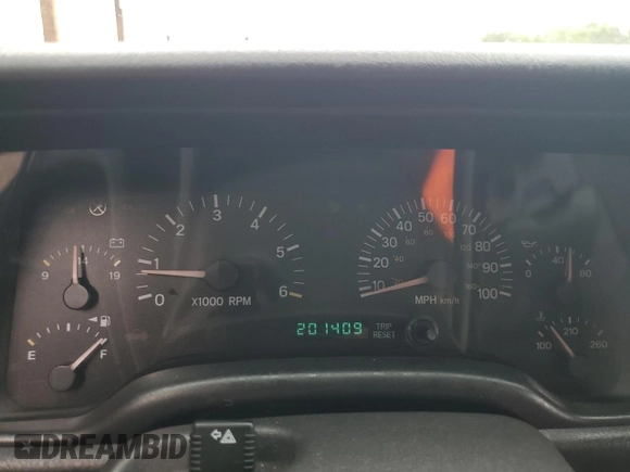 2000 Jeep Cherokee with VIN 1J4FF48SXYL198290, listed as a Copart auction lot 66026705 with 201,409 mi miles and Clean title. Bid and sale history available at DreamBid. Image 9.