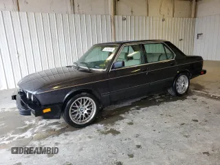 1985 BMW 5 Series with VIN WBADC7408F0652673, listed as a Copart auction lot 72024374 with 243,956 mi miles and Salvage title. Bid and sale history available at DreamBid. Image 1.