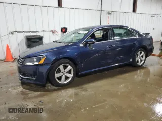 2012 Volkswagen Passat SE z VIN 1VWBP7A35CC054321, wystawiony jako Copart lot #61346565 z przebiegiem 78 609 mil mil oraz Szkoda całkowita • Salvage title. Historia ofert i sprzedaży dostępna na DreamBid. Obrazek 1.