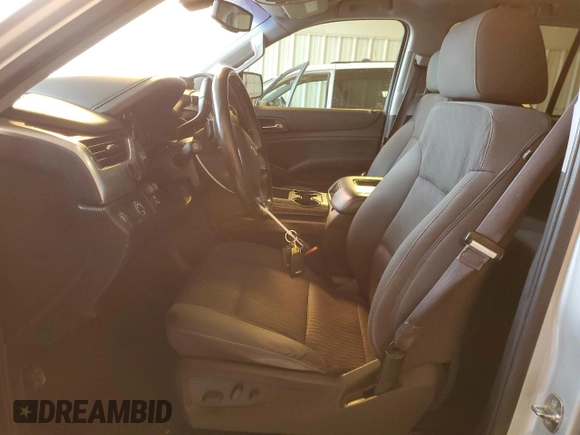 2015 Chevrolet Tahoe LS with VIN 1GNSCAKC0FR281838, listed as a Copart auction lot 51745675 with 151,483 mi miles and Clean title. Bid and sale history available at DreamBid. Image 7.