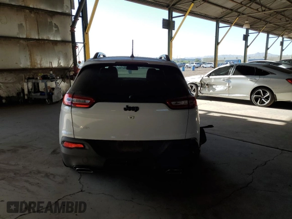 2016 Jeep Cherokee Sport z VIN 1C4PJLAS6GW376092, wystawiony jako Copart lot #57306895 z przebiegiem 90 979 mil mil oraz Szkoda całkowita • Salvage title. Historia ofert i sprzedaży dostępna na DreamBid. Obrazek 6.