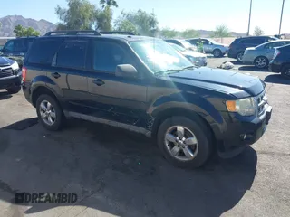 2010 Ford Escape XLT с VIN 1FMCU0D7XAKC48394, выставлен на аукционе IAAI как лот 42348051 с пробегом 229 616 миль миль и . История ставок и продаж доступна на DreamBid. Изображение 1.