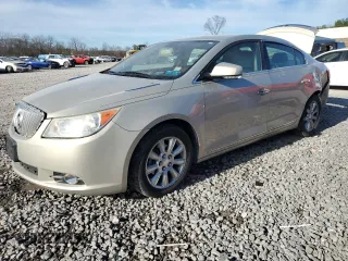 2012 Buick LaCrosse Premium 1 z VIN 1G4GD5ER5CF210338, wystawiony jako Copart lot #46914015 z przebiegiem 191 372 mil mil oraz Szkoda całkowita • Salvage title. Historia ofert i sprzedaży dostępna na DreamBid. Obrazek 1.