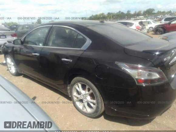 2014 Nissan Maxima S z VIN 1N4AA5AP8EC460836, wystawiony jako IAAI lot #35659339 z przebiegiem 117 924 mil mil oraz . Historia ofert i sprzedaży dostępna na DreamBid. Obrazek 3.