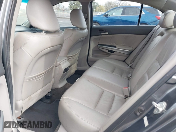 2010 Honda Accord EX-L z VIN 1HGCP3F88AA028844, wystawiony jako IAAI lot #41849673 z przebiegiem 232 689 mil mil oraz . Historia ofert i sprzedaży dostępna na DreamBid. Obrazek 8.