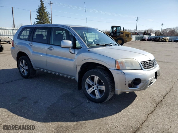 2010 Mitsubishi Endeavor SE with VIN 4A4JN3AS2AE016706, listed as a Copart auction lot 51506235 with 120,743 mi miles and Salvage Title. Bid and sale history available at carsss.com. Image 4.