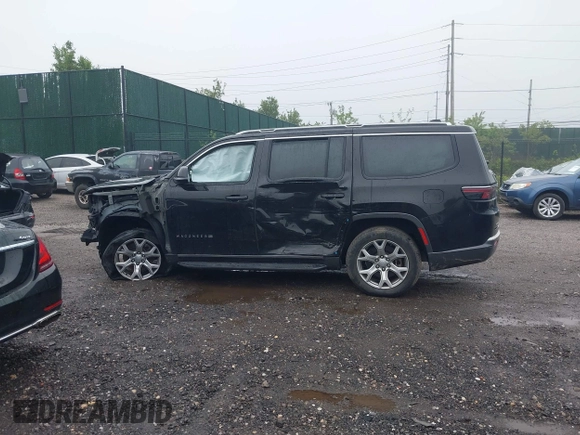 2022 Jeep Wagoneer Series II with VIN 1C4SJVBT7NS112509, listed as a IAAI auction lot 42177892 with 28,603 mi miles and . Bid and sale history available at DreamBid. Image 13.